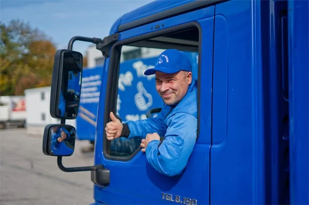 Ein Fernfahrer von Der Tip Top Umzug GmbH